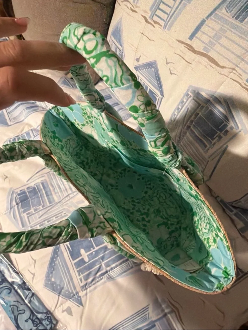 NWT never opened Lilly straw tote with scarf handles, stunning